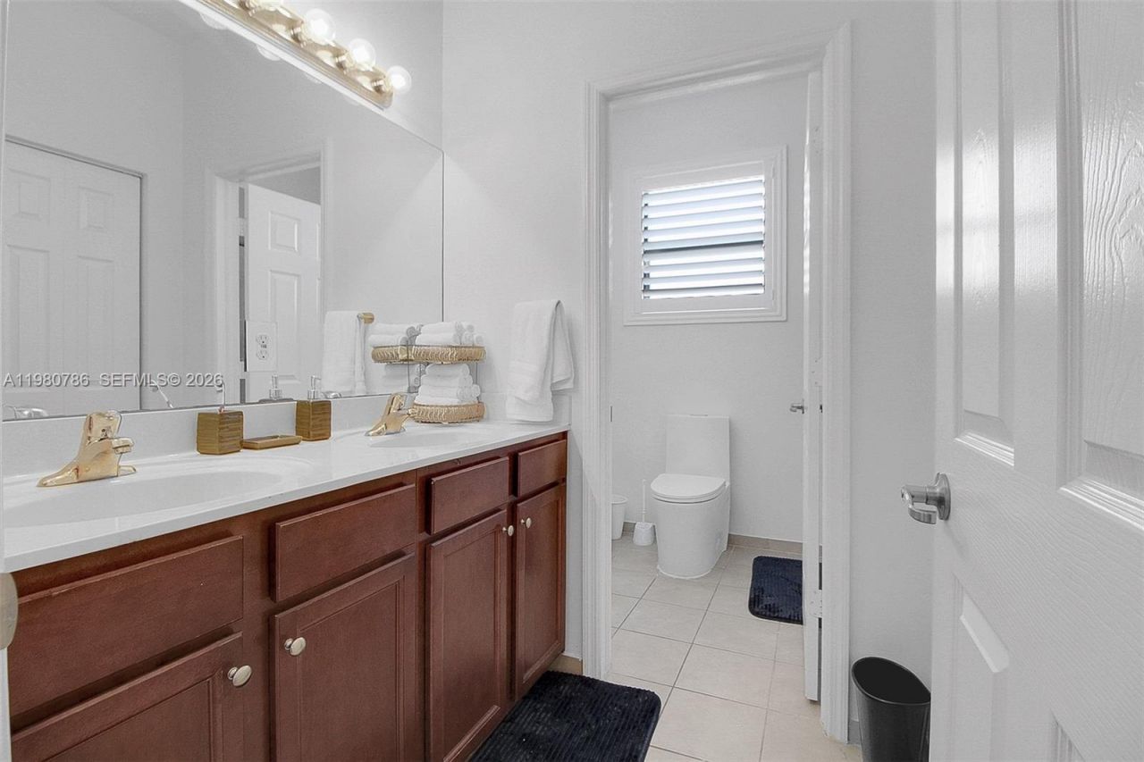 17343 SW 155th Ct , Miami, FL 33187 Photo