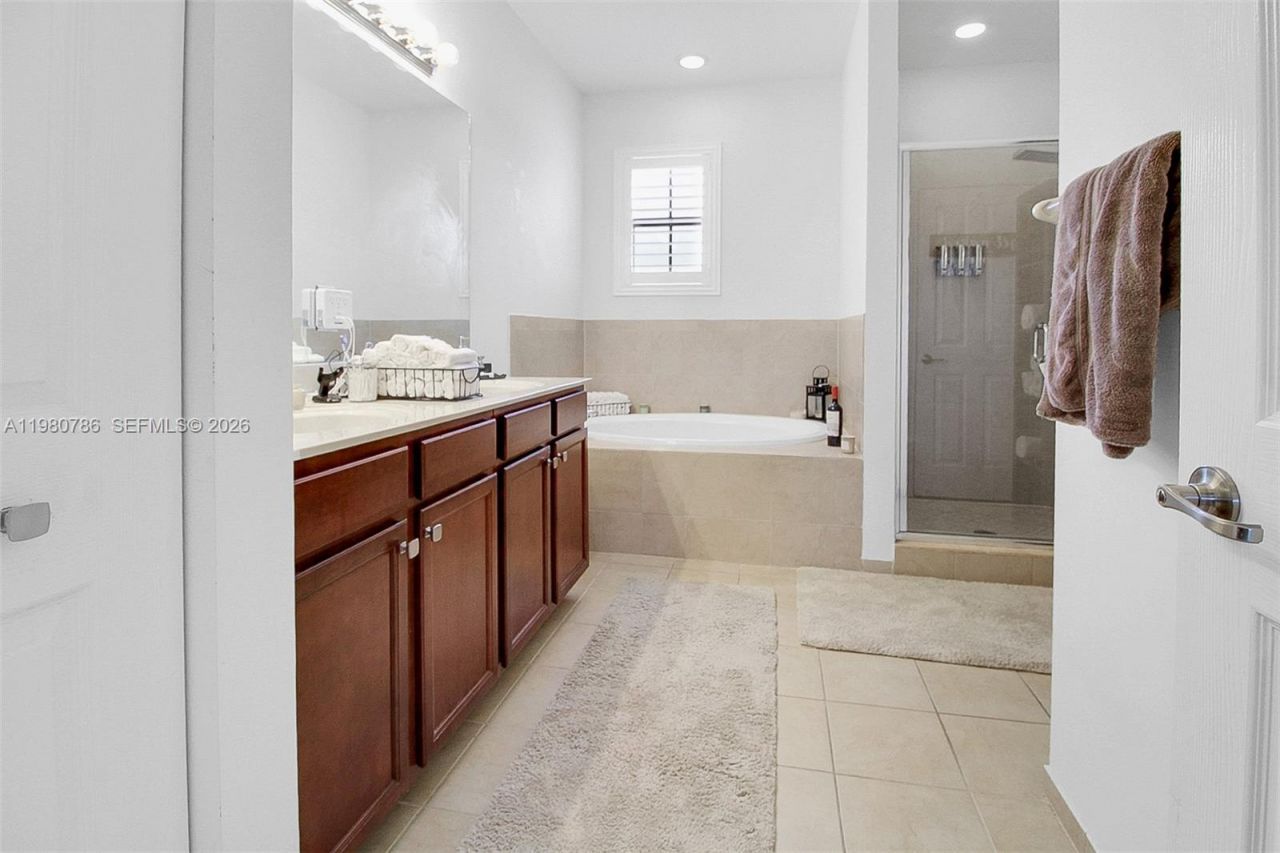 17343 SW 155th Ct , Miami, FL 33187 Photo