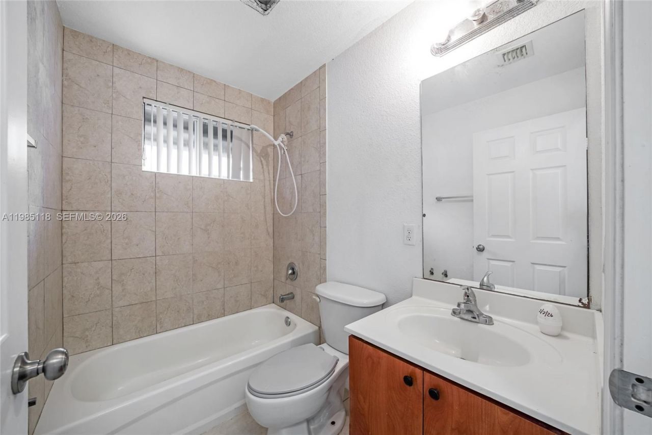 12418 SW 230th St , Miami, FL 33170 Photo