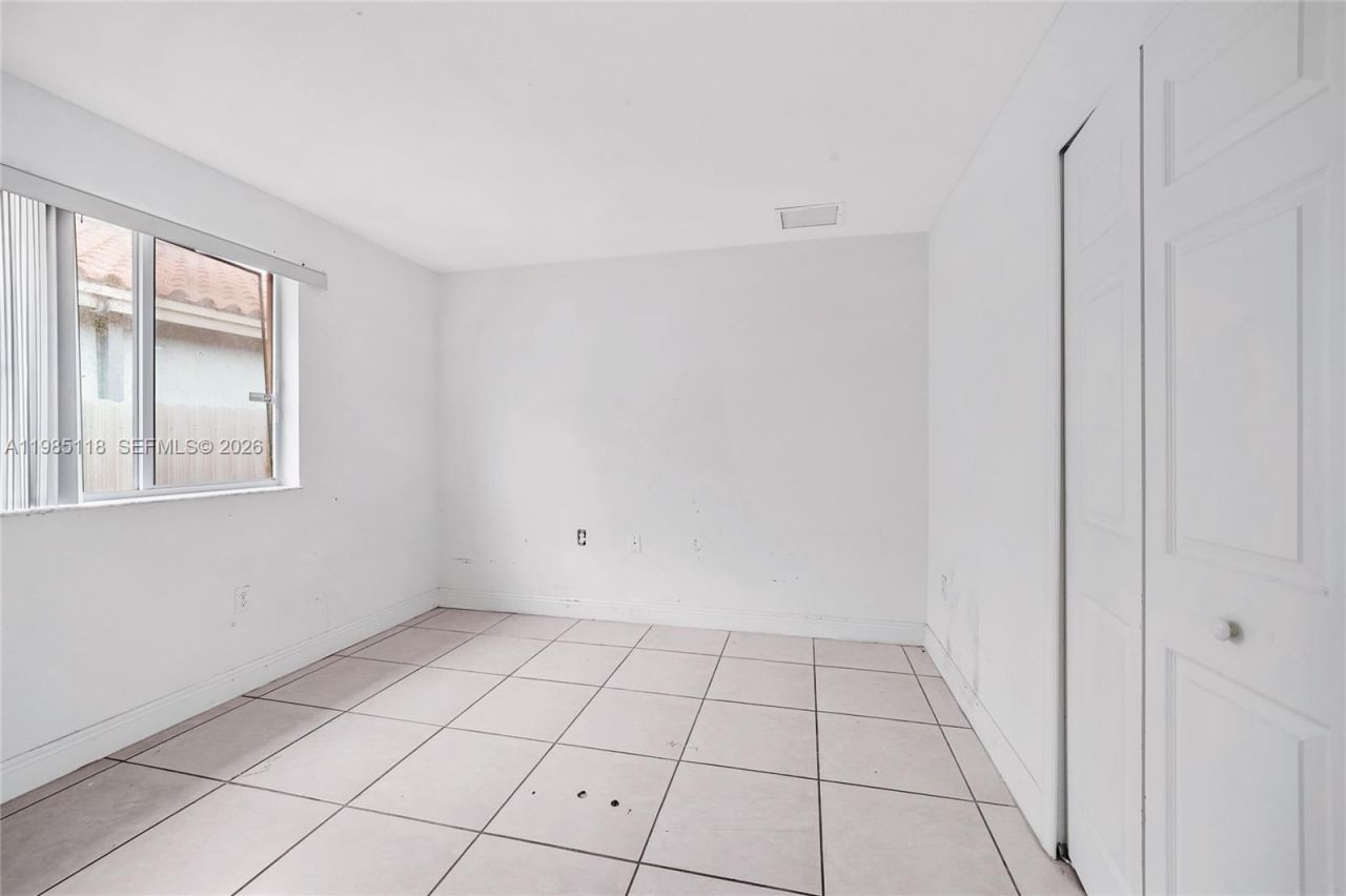 12418 SW 230th St , Miami, FL 33170 Photo