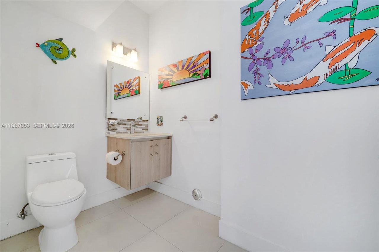 2943 SW 23rd St , Miami, FL 33145 Photo