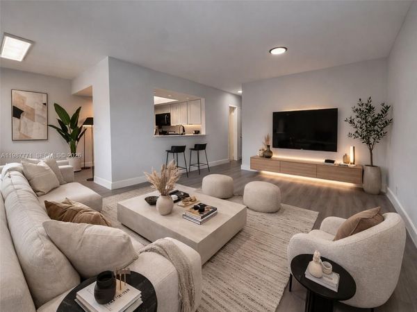 455 Golden Isles Dr, Unit 203, Hallandale Beach, FL 33009