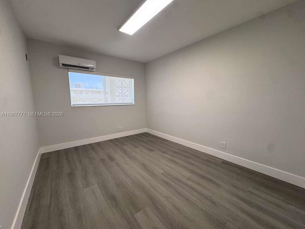 455 Golden Isles Dr, Unit 203, Hallandale Beach, FL 33009 Photo