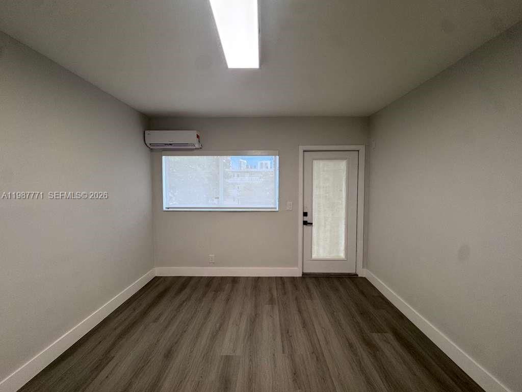 455 Golden Isles Dr , Unit 203, Hallandale Beach, FL 33009 Photo