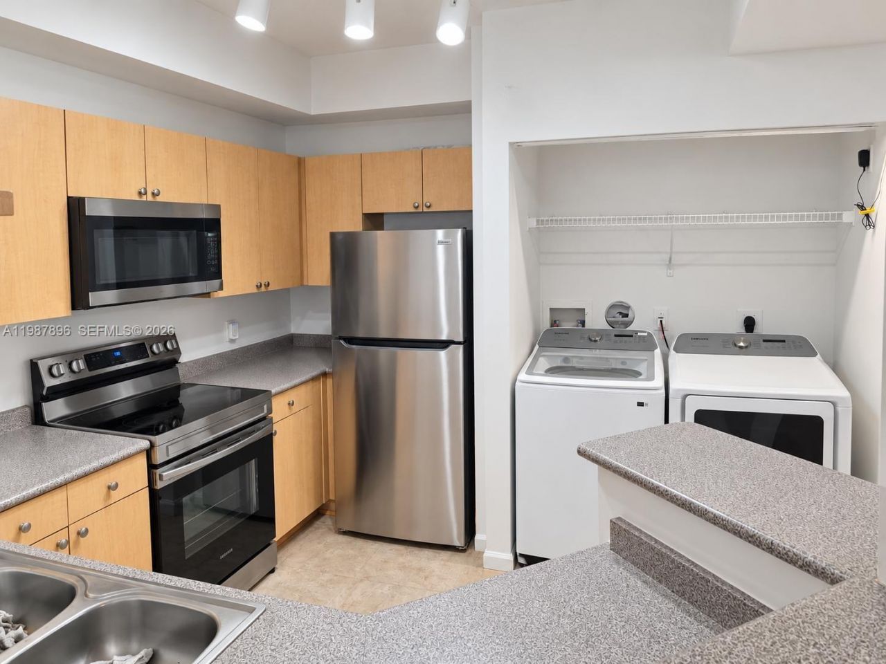 1919 Van Buren St, Unit 111A, Hollywood, FL 33020 Photo