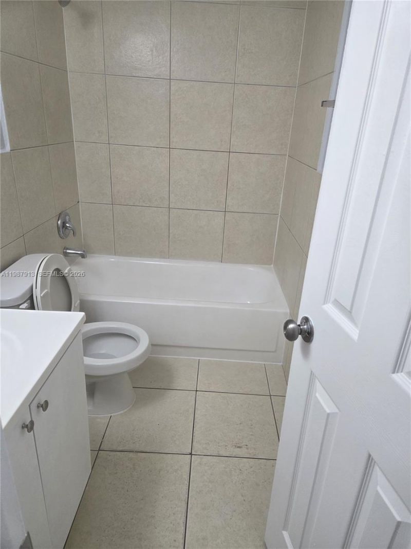 11005 SW 1st St , Unit 206, Sweetwater, FL 33174 Photo