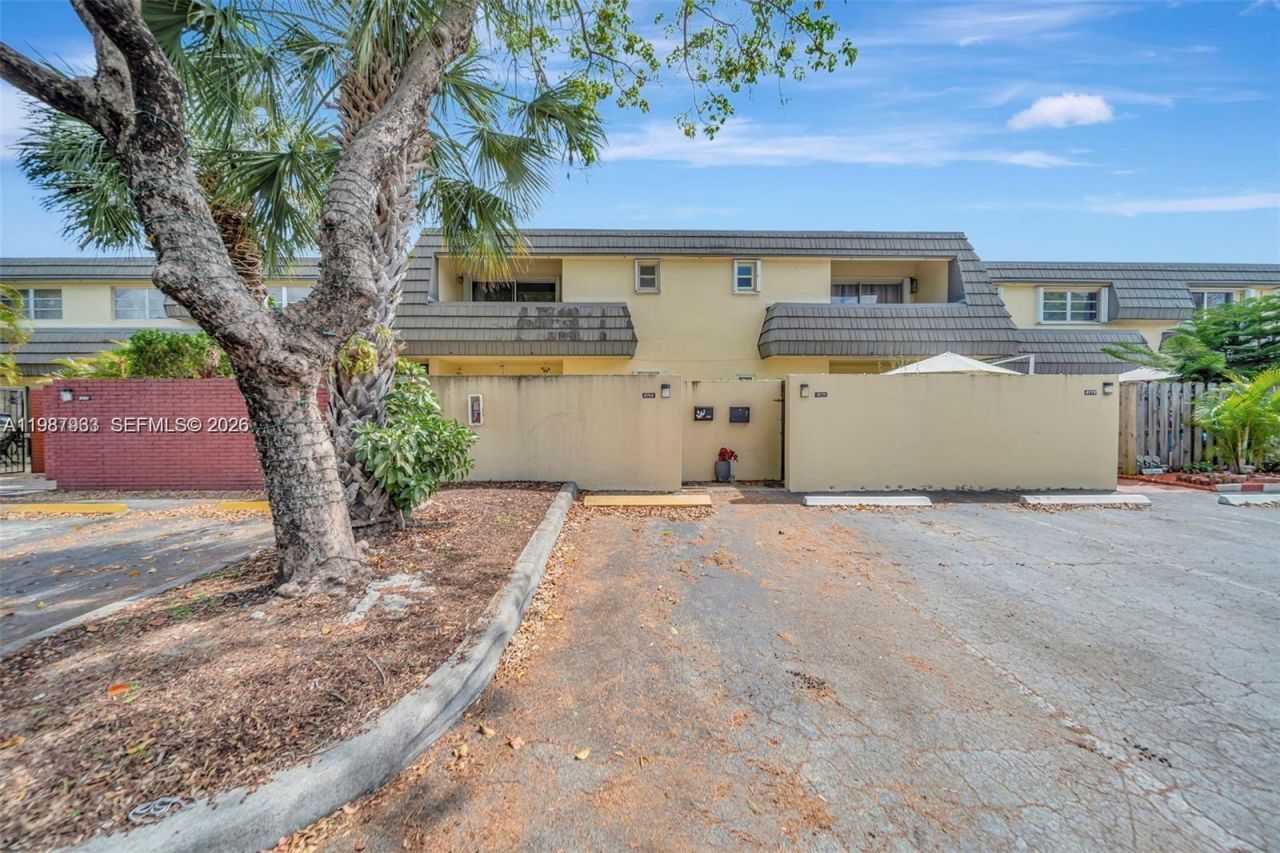 8769 SW 137th Ave, Unit 8769, Miami, FL 33183 Photo