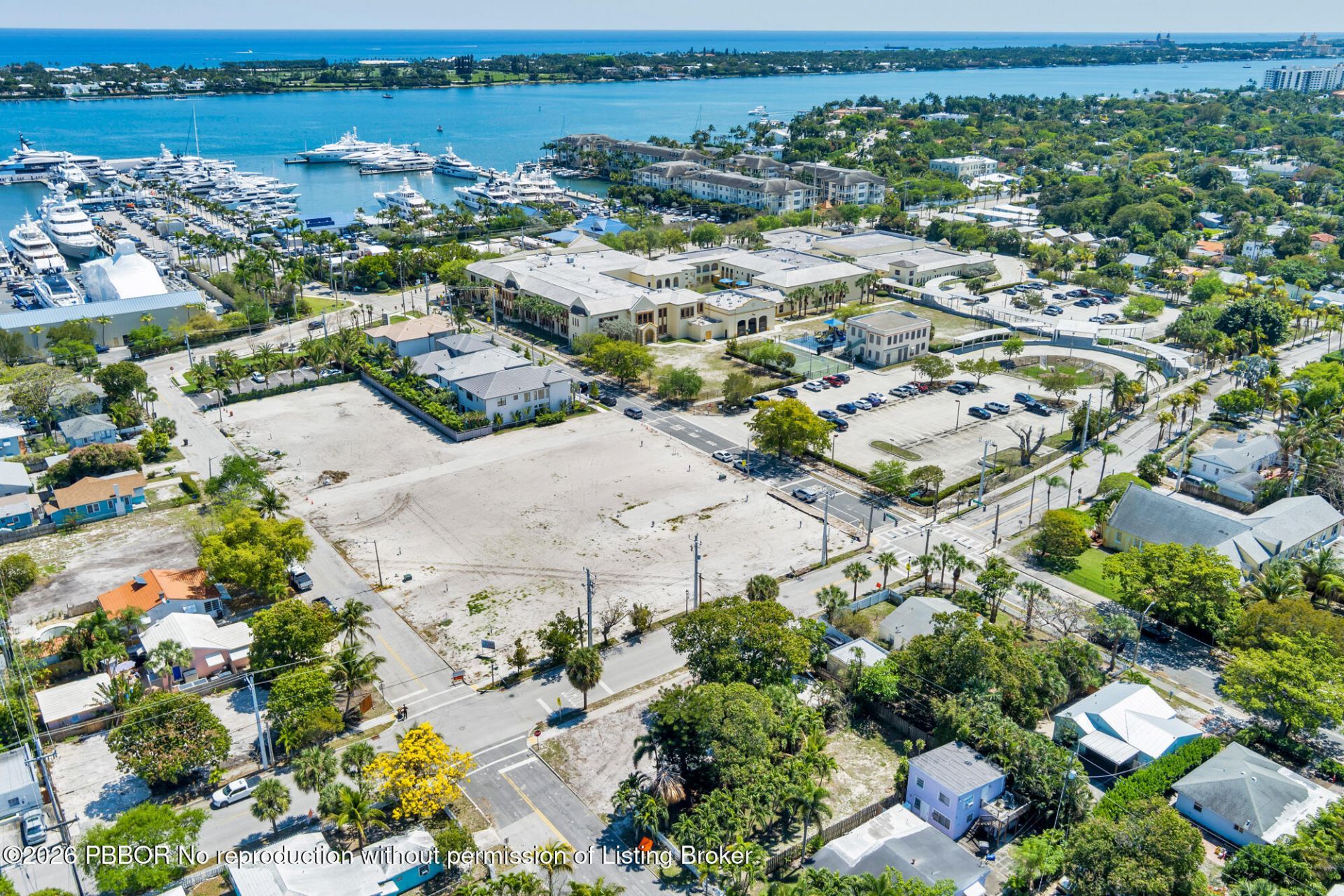 481 40th Street, West Palm Beach, FL 33407 Photo