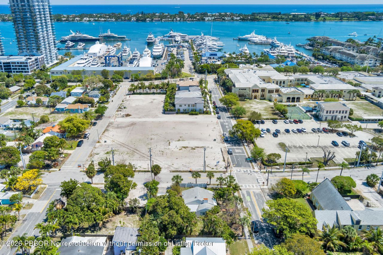 481 40th Street, West Palm Beach, FL 33407 Photo