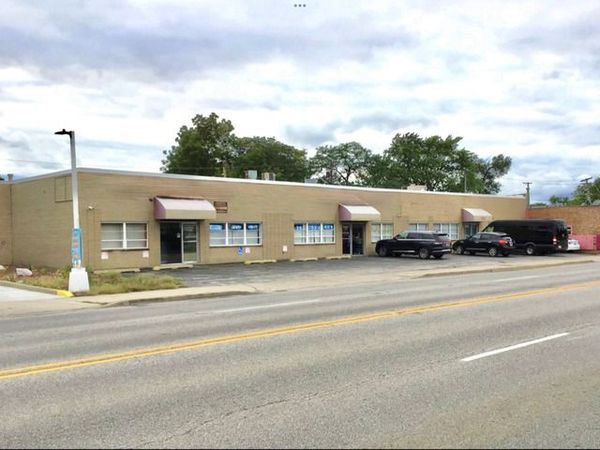 9999 Mannheim Road , Des Plaines, IL 60018