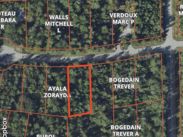 E Norwood Court W, Presque Isle, MI 49777