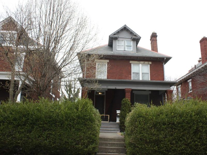 68 E Oakland Avenue , Columbus, OH 43201 Photo 2
