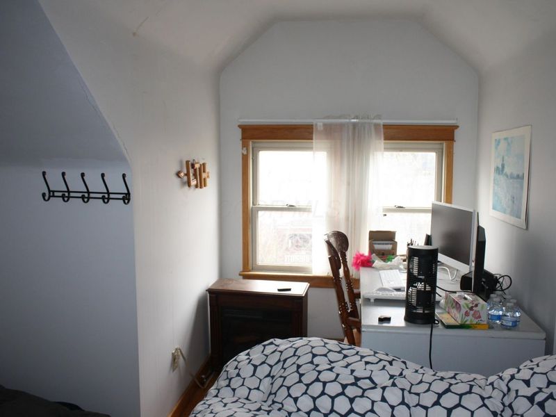 68 E Oakland Avenue , Columbus, OH 43201 Photo 6