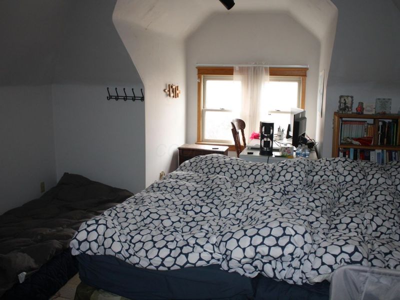 68 E Oakland Avenue , Columbus, OH 43201 Photo 8