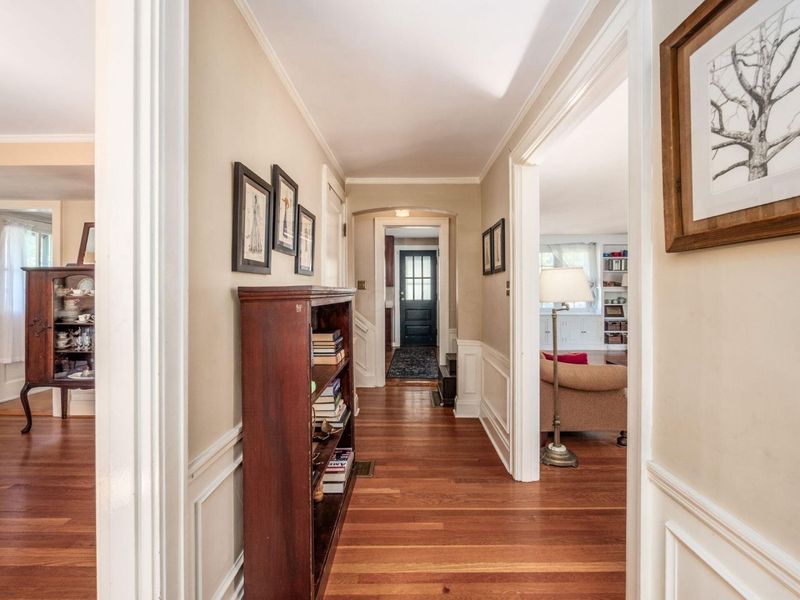 2424 Sherwood Road, Bexley, OH 43209 Photo 6