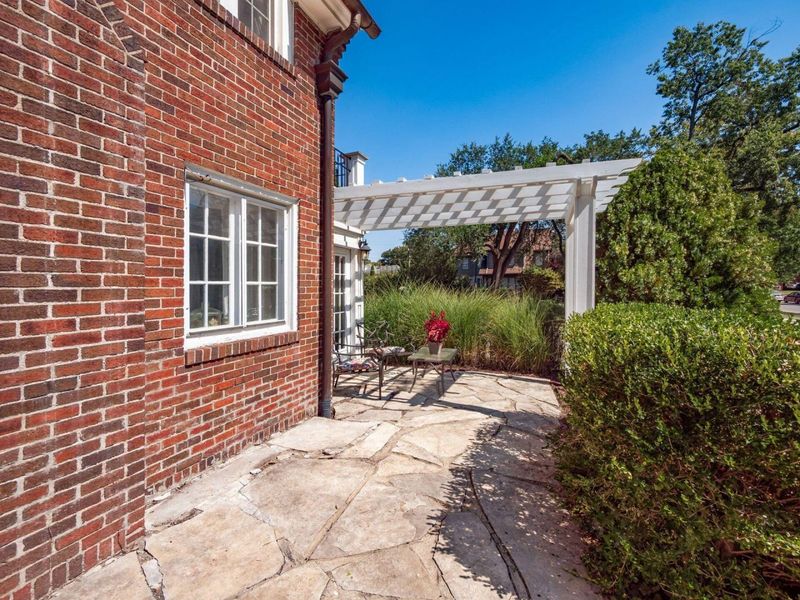 2424 Sherwood Road, Bexley, OH 43209 Photo 69