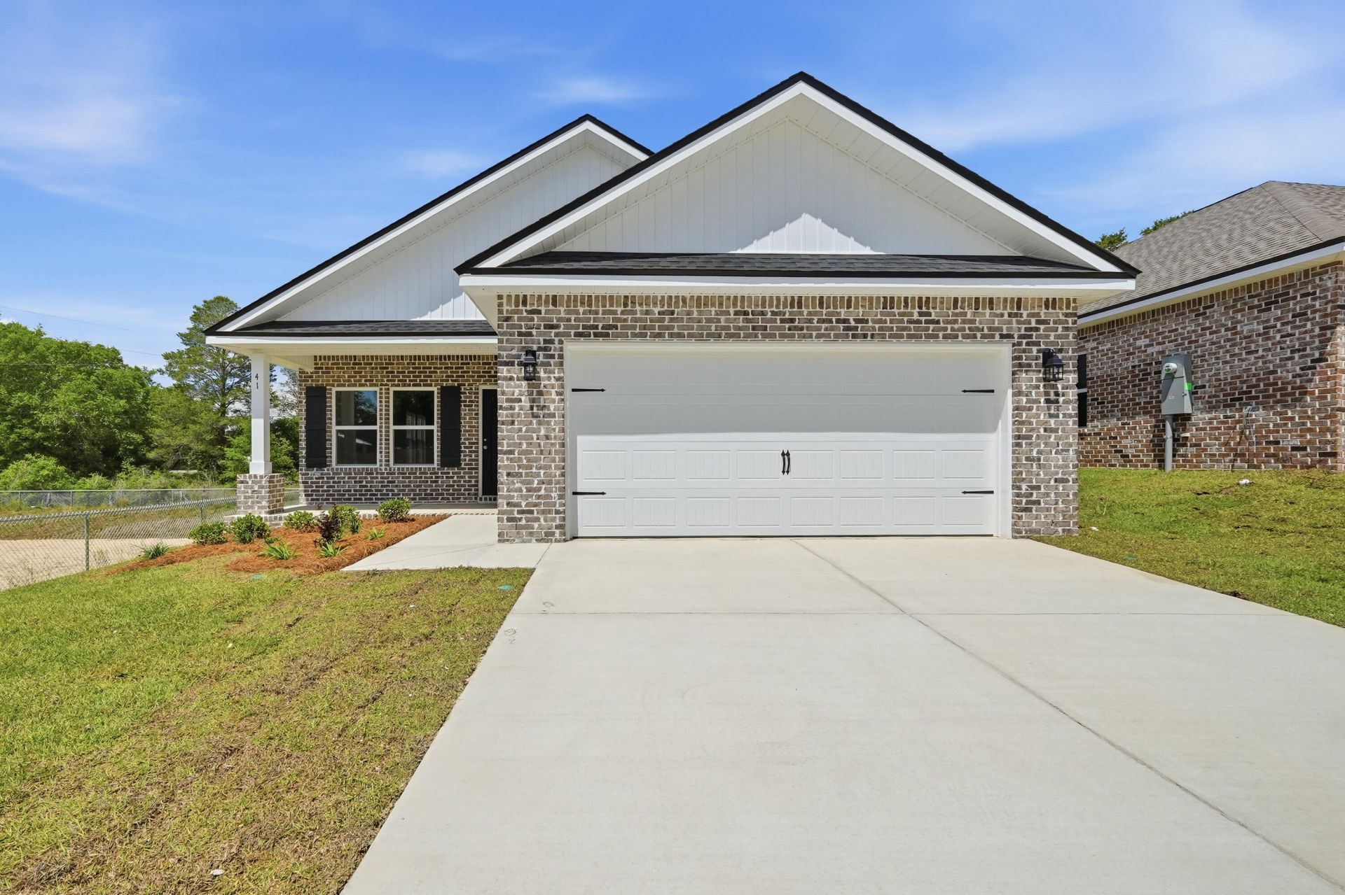 41 Spooner Street, Defuniak Springs, FL 32433 Main Photo