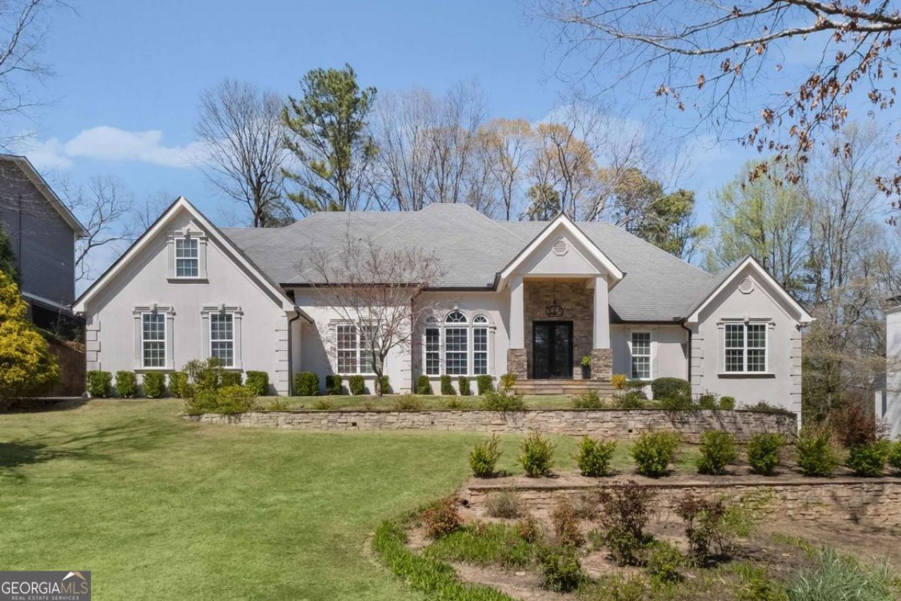 825 Overhill Court, Atlanta, GA 30328 Main Photo