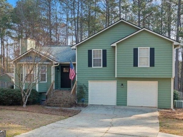 629 Locust Road, Locust Grove, GA 30248