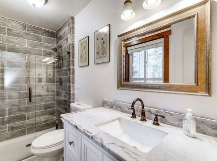 11495 Saint Bernard Drive, Truckee, CA 96161 Photo