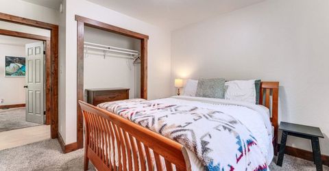 11495 Saint Bernard Drive, Truckee, CA 96161 Photo