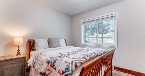 11495 Saint Bernard Drive, Truckee, CA 96161 Photo