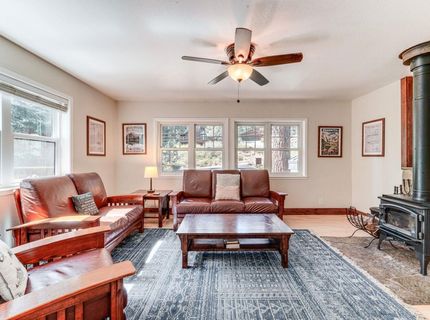 11495 Saint Bernard Drive, Truckee, CA 96161 Photo