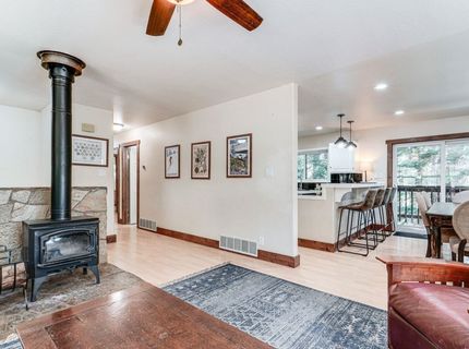 11495 Saint Bernard Drive, Truckee, CA 96161 Photo