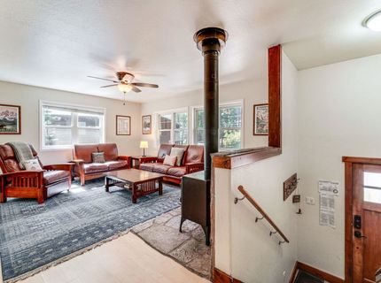11495 Saint Bernard Drive, Truckee, CA 96161 Photo