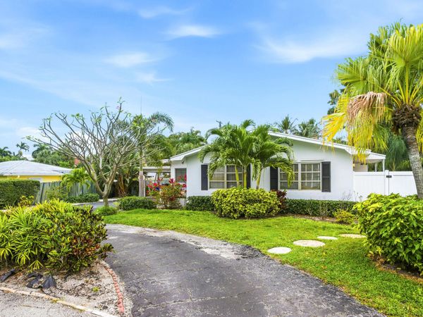 622 Allen Avenue, Delray Beach, FL 33483