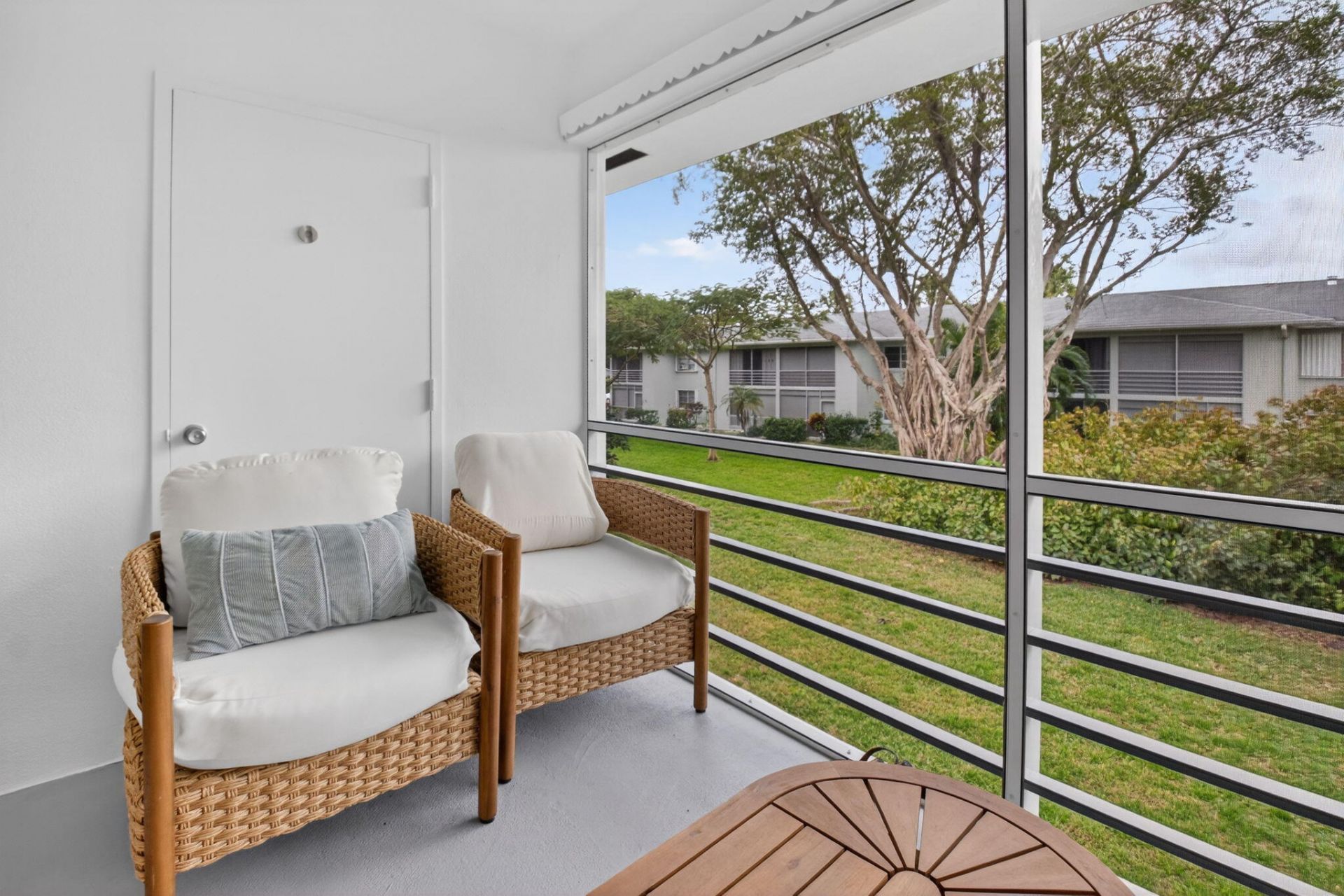 2340 SW 22nd Avenue, Unit 312, Delray Beach, FL 33445 Photo