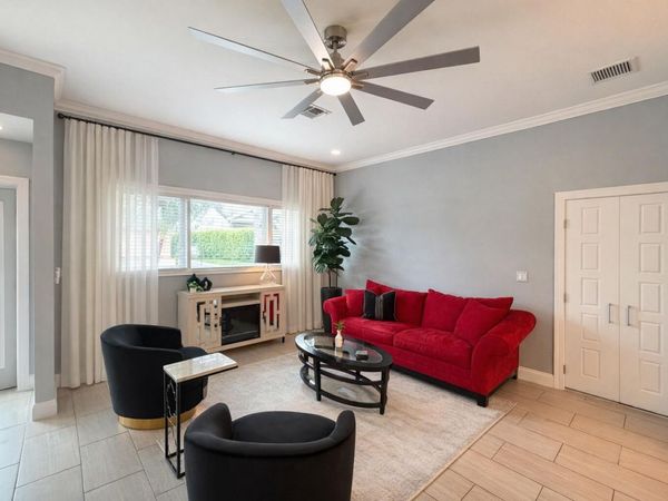 1827 Len Drive, North Palm Beach, FL 33408