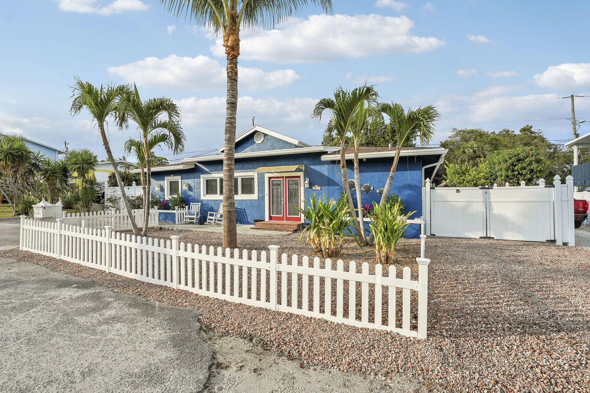 1827 Len Drive, North Palm Beach, FL 33408 Photo