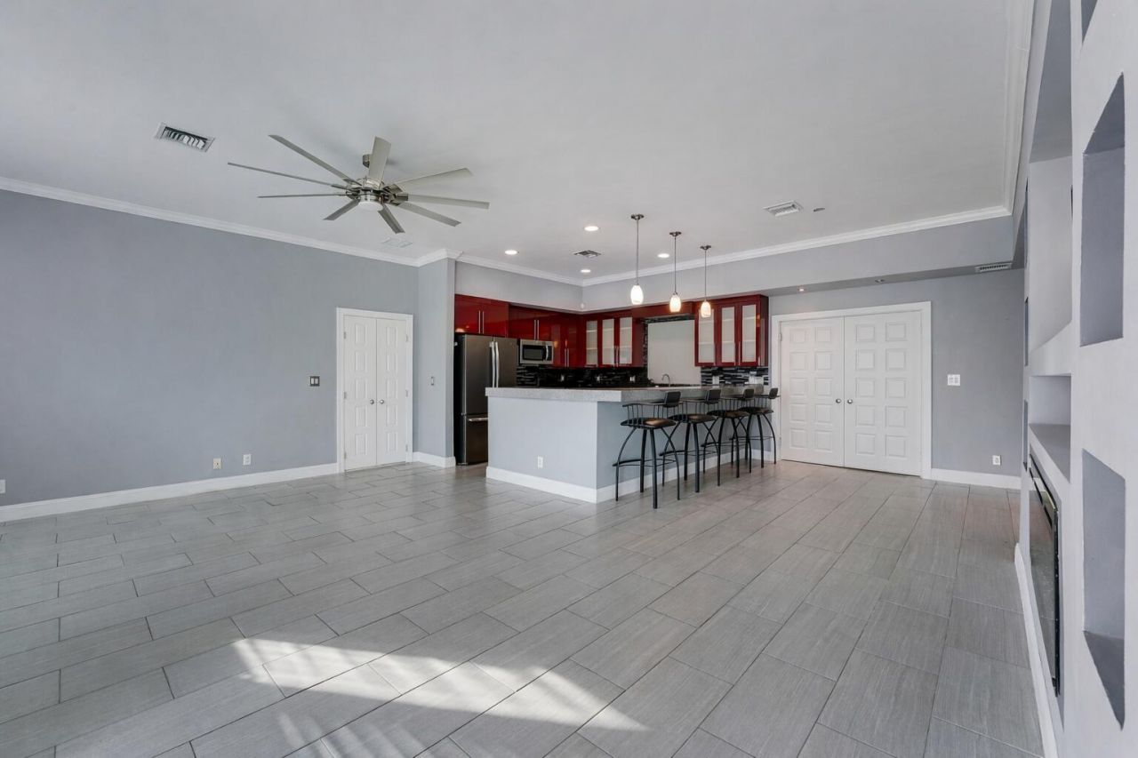 1827 Len Drive, North Palm Beach, FL 33408 Photo