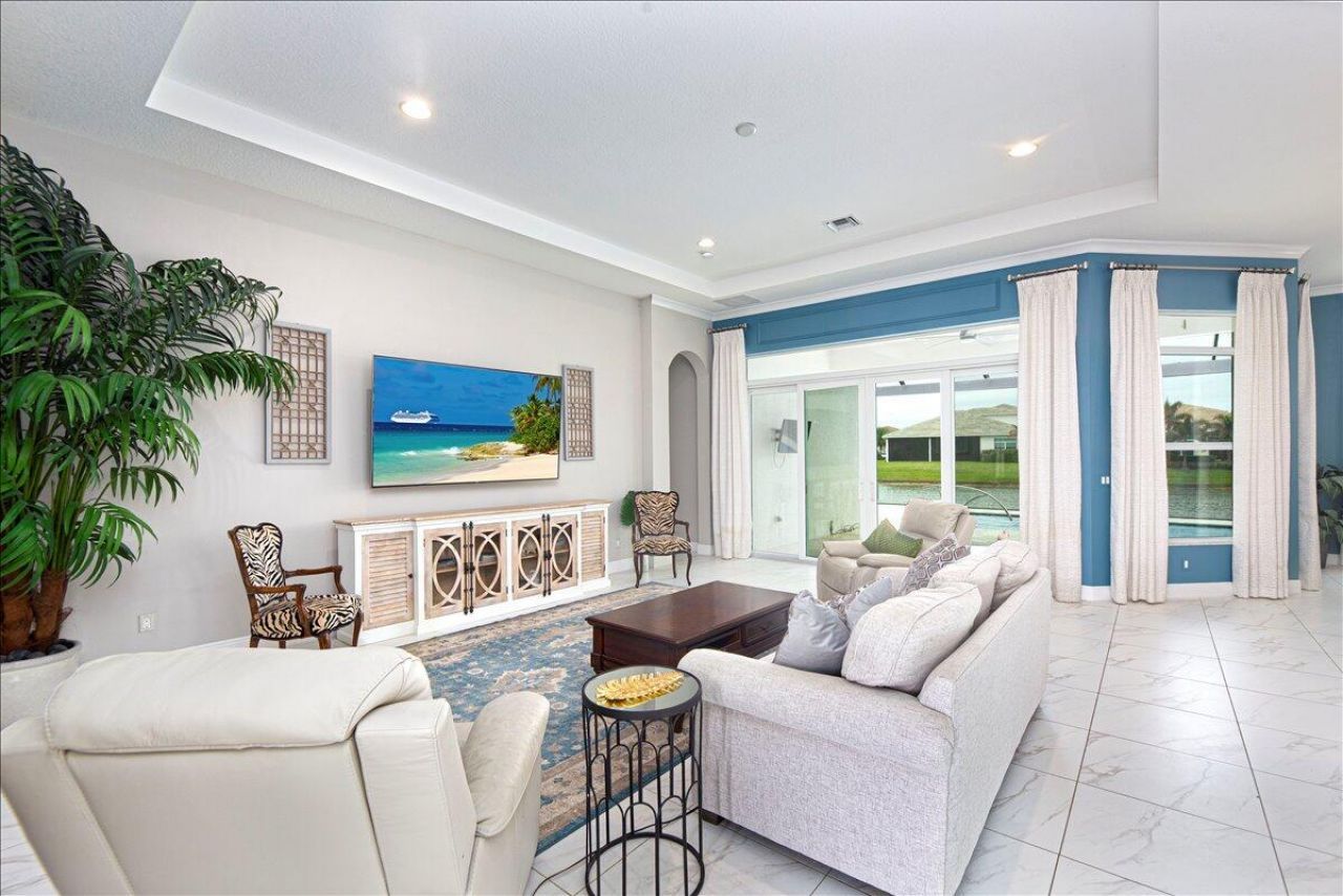 9116 SW Pepoli Way, Port Saint Lucie, FL 34987 Photo