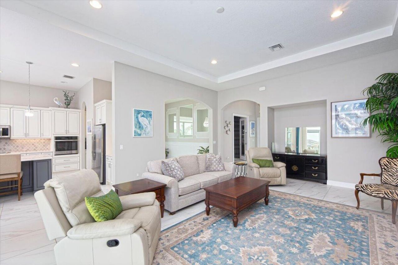 9116 SW Pepoli Way, Port Saint Lucie, FL 34987 Photo