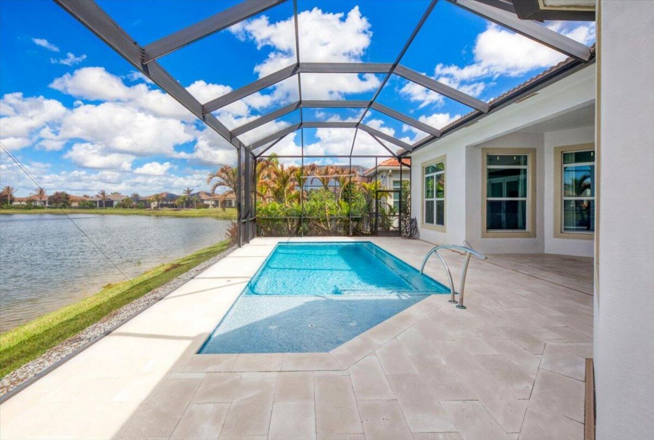 9116 SW Pepoli Way, Port Saint Lucie, FL 34987 Photo