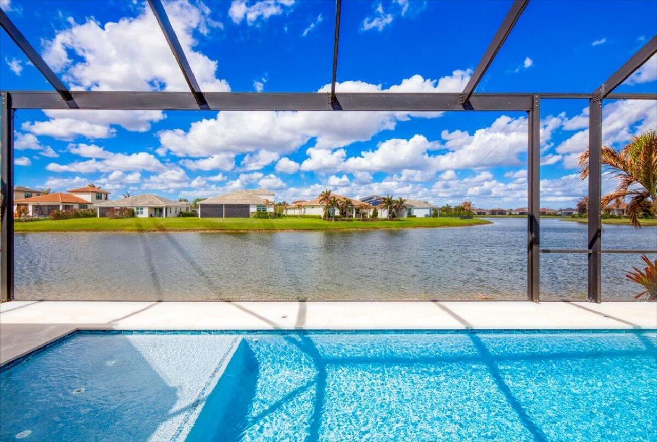 9116 SW Pepoli Way, Port Saint Lucie, FL 34987 Photo