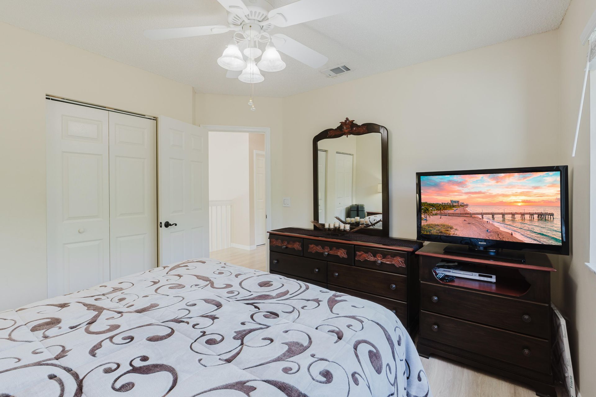 1124 Rialto Drive, Boynton Beach, FL 33436 Photo