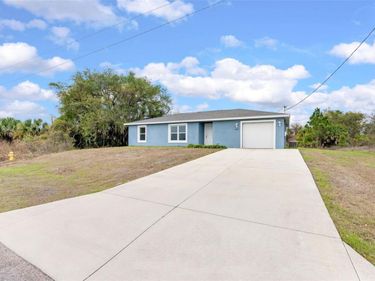 1405 INWOOD ROAD , LABELLE, FL 33935