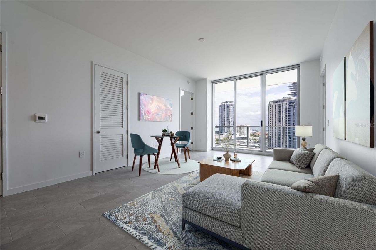 400 Central Avenue, Unit 1106, Saint Petersburg, FL 33701 Photo