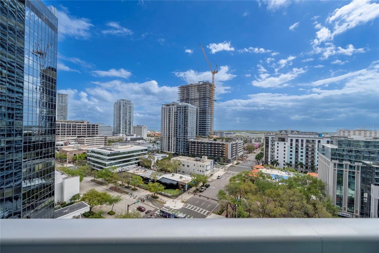 400 Central Avenue, Unit 1106, Saint Petersburg, FL 33701 Photo