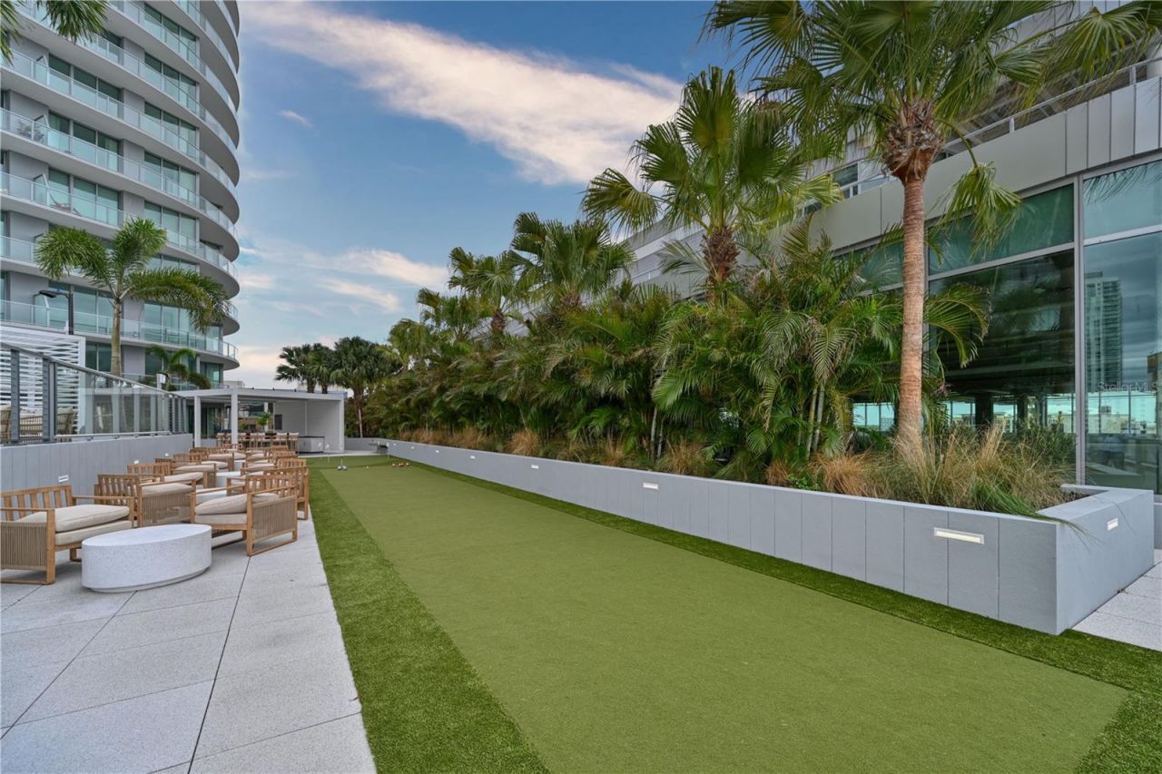 400 Central Avenue, Unit 1106, Saint Petersburg, FL 33701 Photo