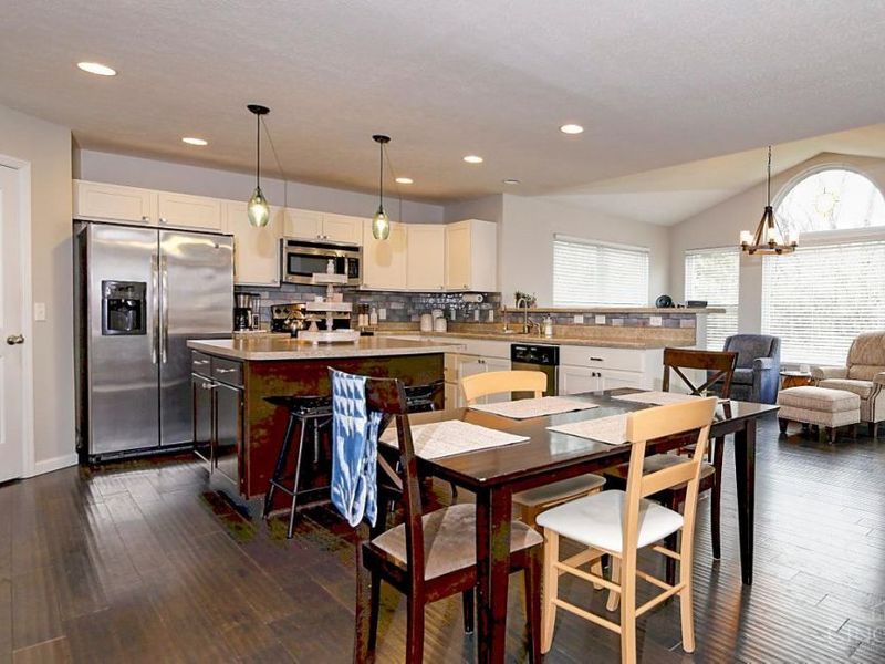 849 Dufour Lane, Oxford, OH 45056 Photo 2