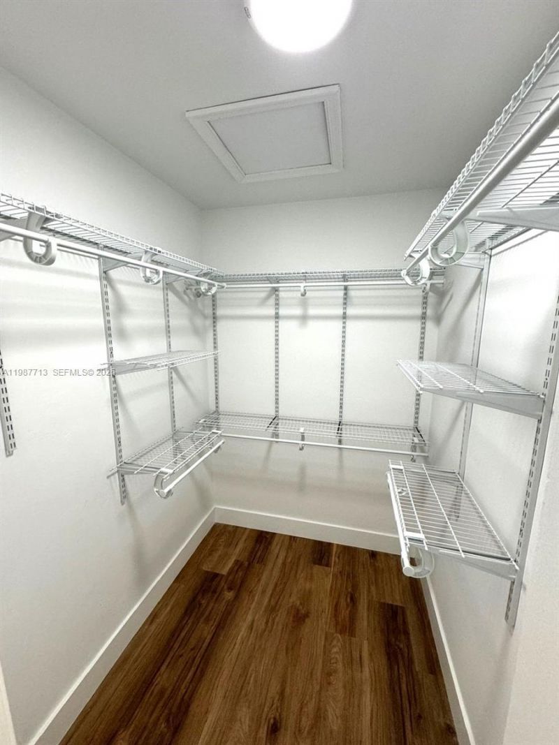 3619 S Le Jeune Rd, Unit 1, Coral Gables, FL 33134 Photo