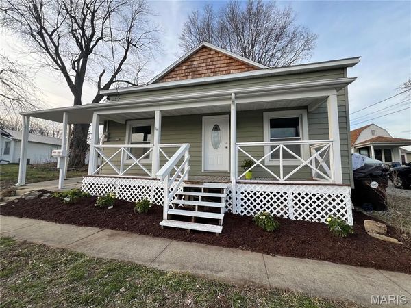 116 W Jackson Street , Palmyra, MO 63461