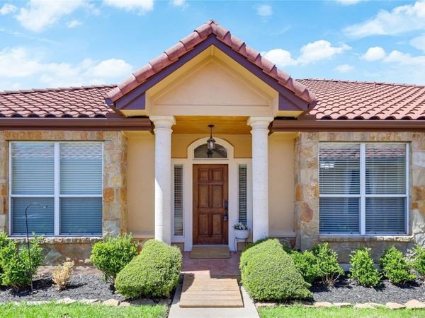 21118 Highland Lake DR , Unit 2, Lago Vista, TX 78645