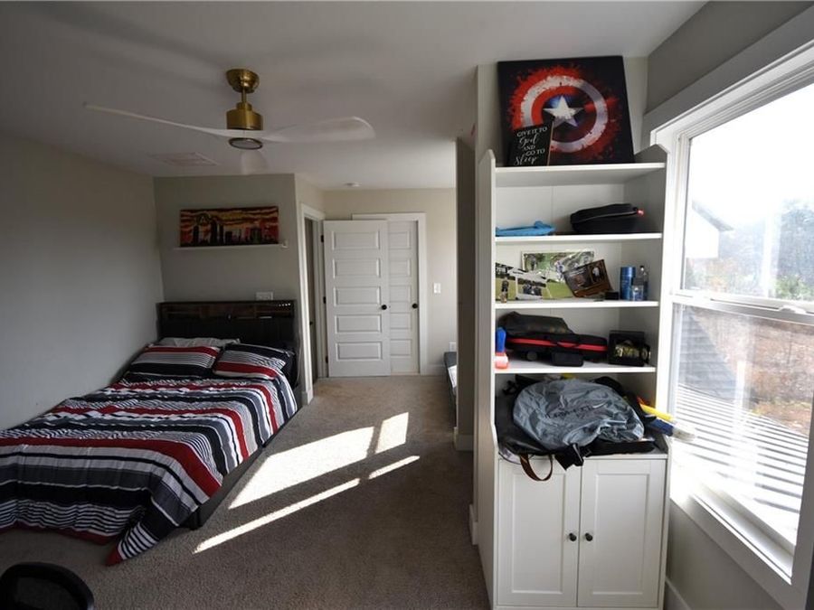 Property Image 37