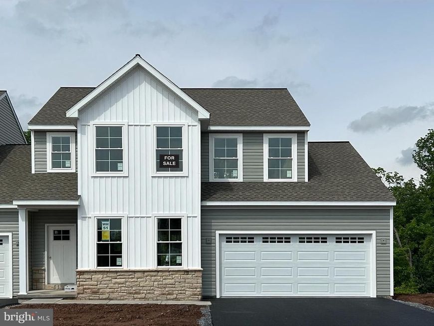253 Sage Boulevard, Middletown, PA 17057 Main Photo