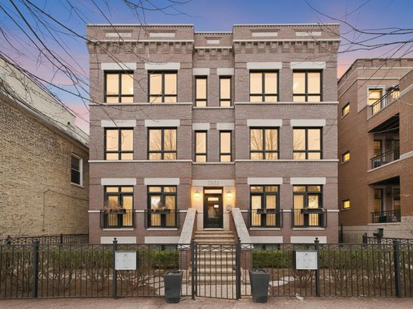 2523 N SOUTHPORT Avenue , Unit 2S, Chicago, IL 60614